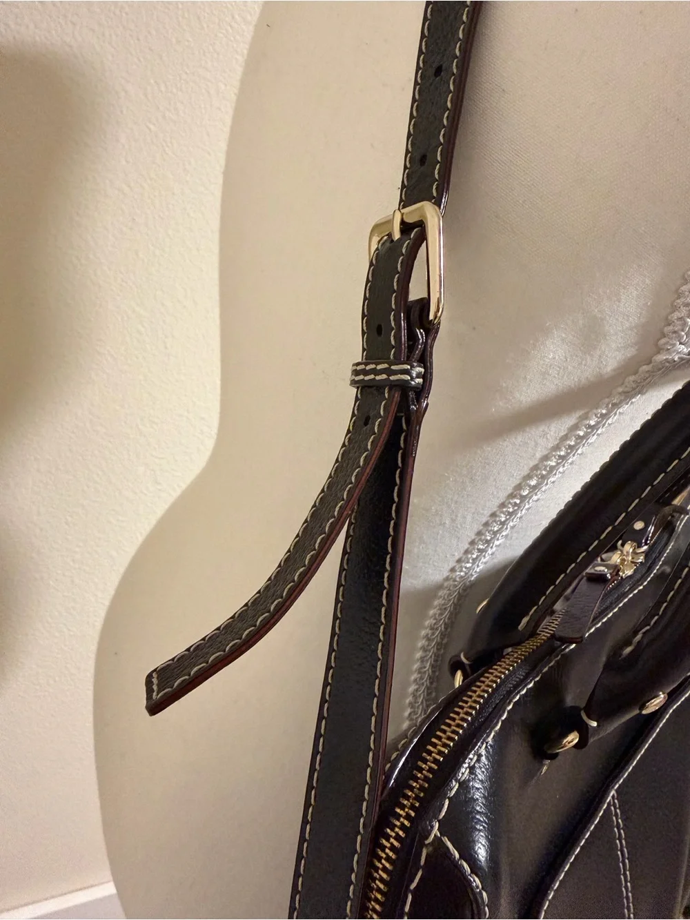 kate spade Black Leather Laptop Satchel Bag Gold Hardware Crossbody Purse Tote